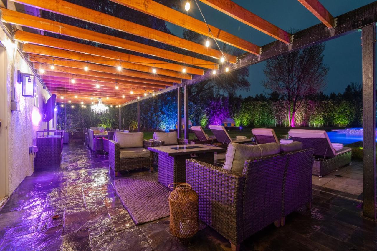 Woodland Hills Paradise Style Ferienhaus